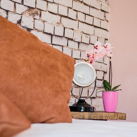 Industrie Stil Apartment Unweit Vom See Losheim Luaran gambar