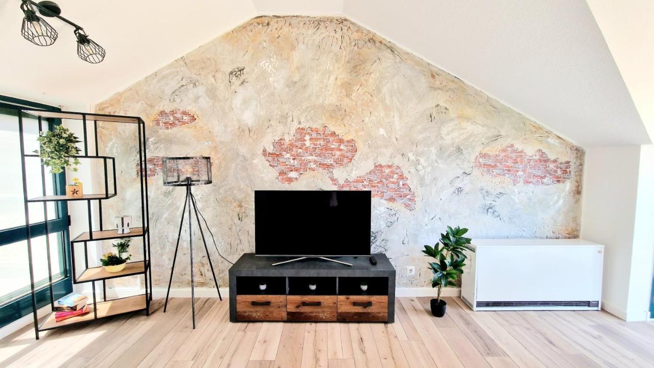 Industrie Stil Apartment Unweit Vom See Losheim Luaran gambar