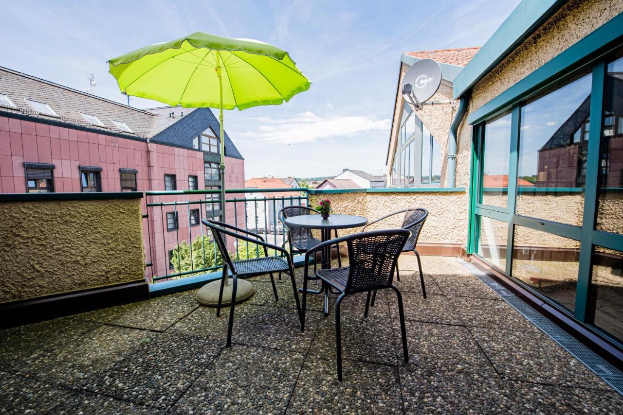 Industrie Stil Apartment Unweit Vom See Losheim Luaran gambar